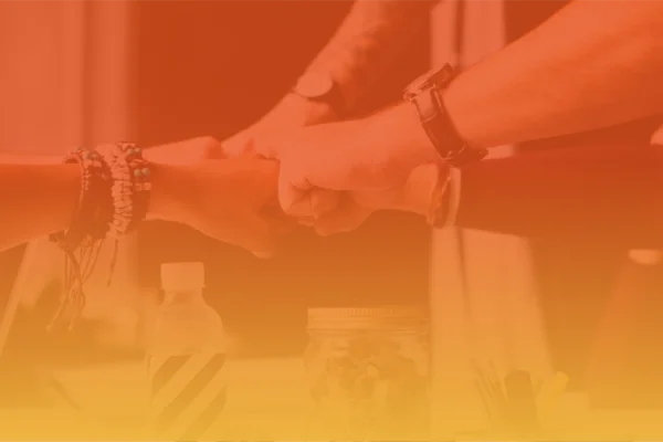 Cómo organizar tusfinanzas antes de partir el 2026